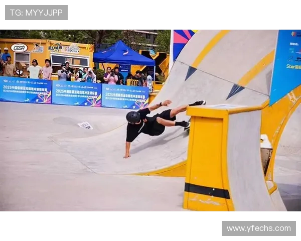 成都极限运动队在世界攀岩锦标赛中以60分稳居积分榜首位