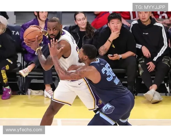 2002年湖人与奇才的经典对决回顾与精彩瞬间分析