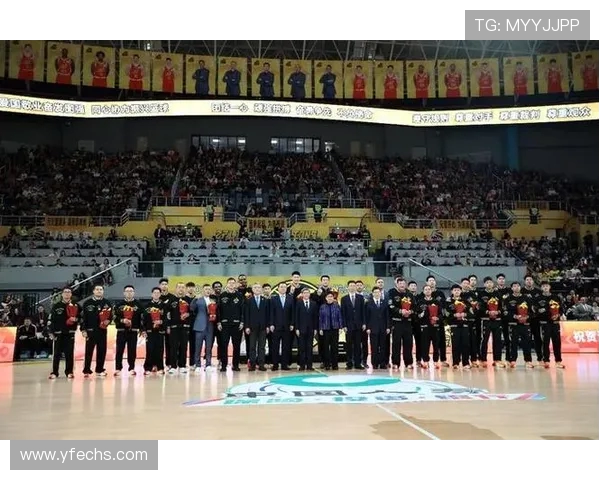 广厦队与新强队今日对决期待精彩比赛和球员表现 广厦队与新强队今日对决期待精彩比赛和球员表现