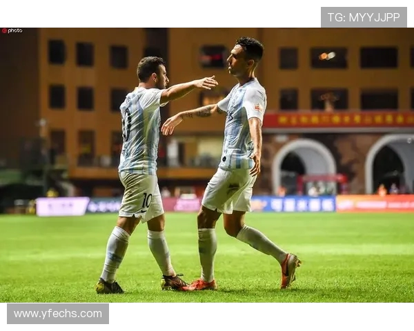 恒大与富力对决前瞻分析及比赛结果预测，谁能笑到最后