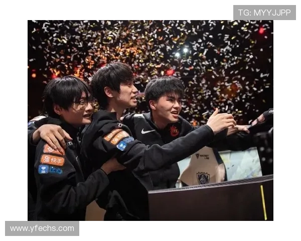 FPX战术解析:深入剖析英雄联盟中的盯防体系与团队协作策略 FPX战术解析:深入剖析英雄联盟中的盯防体系与团队协作策略